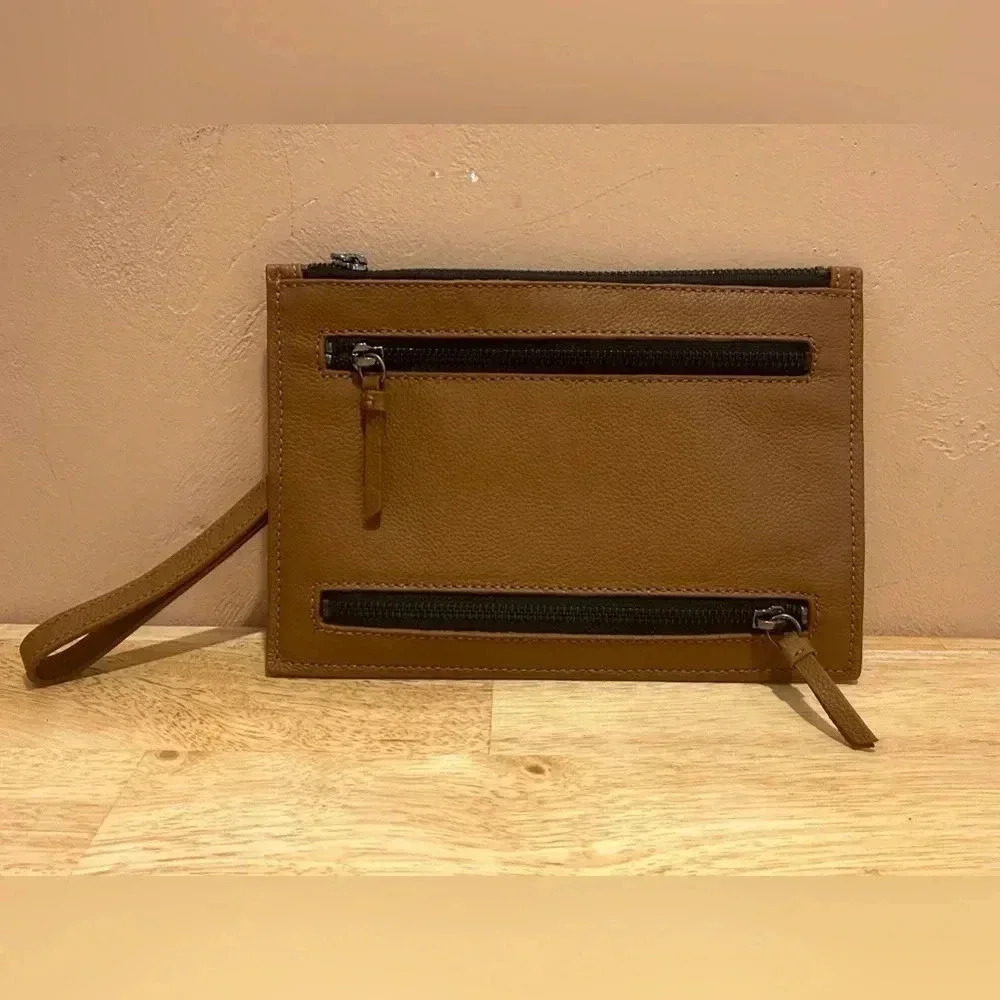 NWTS BOTKIER Coffee Brown Leather Chelsea Clutch With Removable Wristlet Strap. - Picture 2 of 9